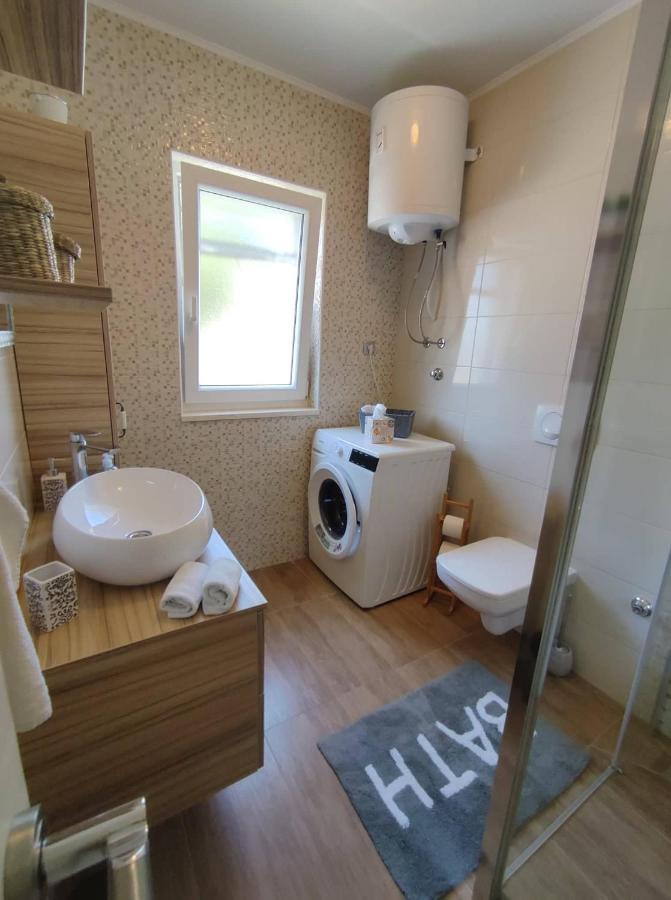 Apartman Antea 비오그라드나모루 외부 사진