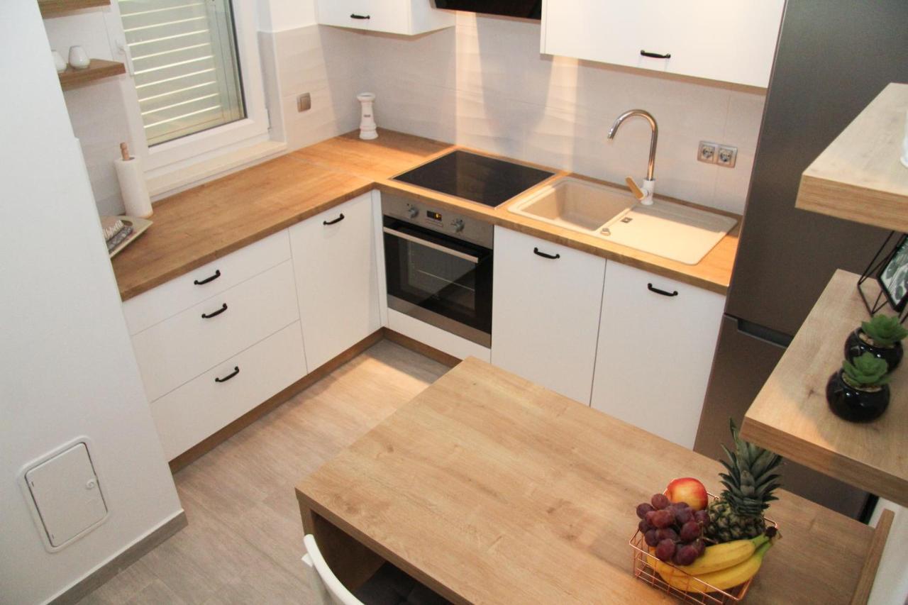 Apartman Antea 비오그라드나모루 외부 사진